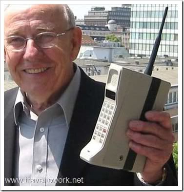 [Image: first-wireless-phonemotorola-dynata.jpg]