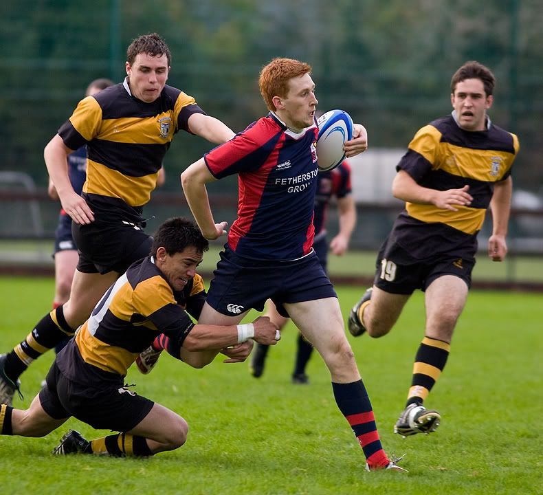 IMAGE: http://i159.photobucket.com/albums/t127/petereoin/Rugby/Coolmine%20v%20Newbridge%2018-10-2009/_H0X1879.jpg