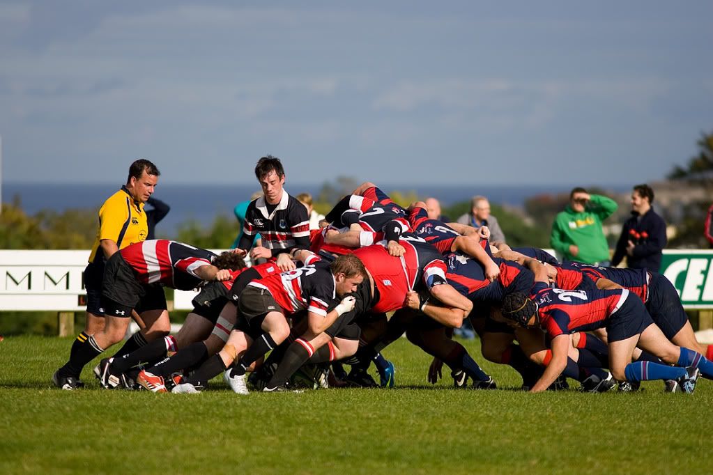 IMAGE: http://i159.photobucket.com/albums/t127/petereoin/Rugby/Wicklow%20v%20Coolmine%2004-10-2009/_H0X1039.jpg