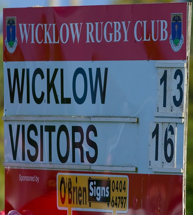 IMAGE: http://i159.photobucket.com/albums/t127/petereoin/Rugby/Wicklow%20v%20Coolmine%2004-10-2009/_H0X1107.jpg