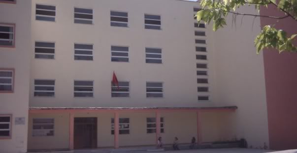 Shkolla e mesme Shefqet Guzi