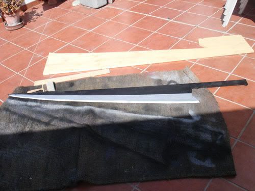Como hacer zangetsu ( espada ) de ichigo Como hacer zangetsu ( espada ) de ichigo
