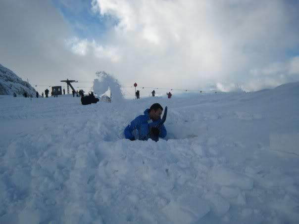 shoveling.jpg
