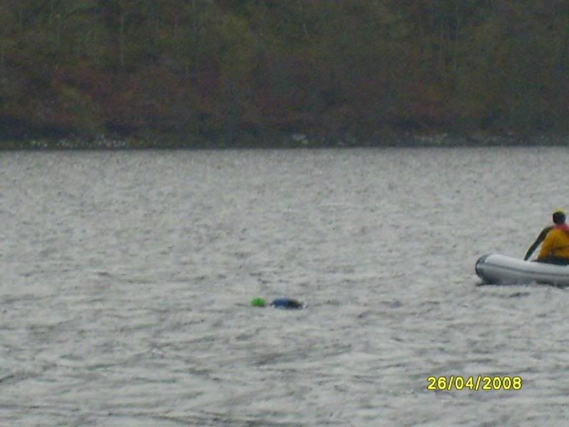 نقره لتكبير أو تصغير الصورة ونقرتين لعرض الصورة في صفحة مستقلة بحجمها الطبيعي