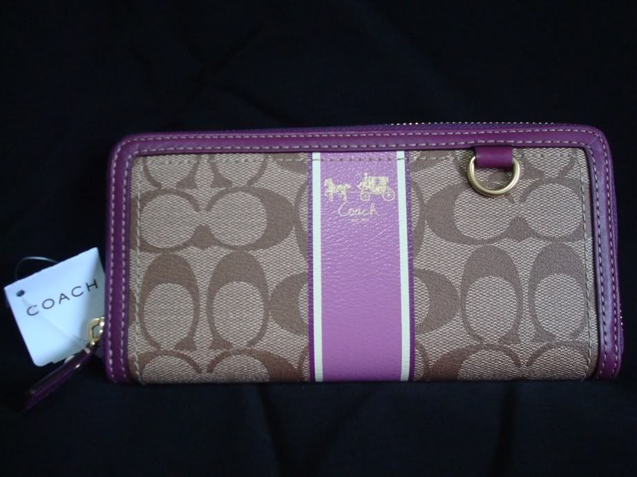 wts coach wallets