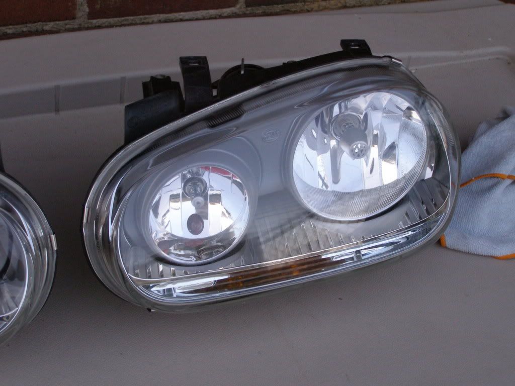 Fs MK5 Look GTI Headlights w/superwhite bulbs VW Vortex Volkswagen