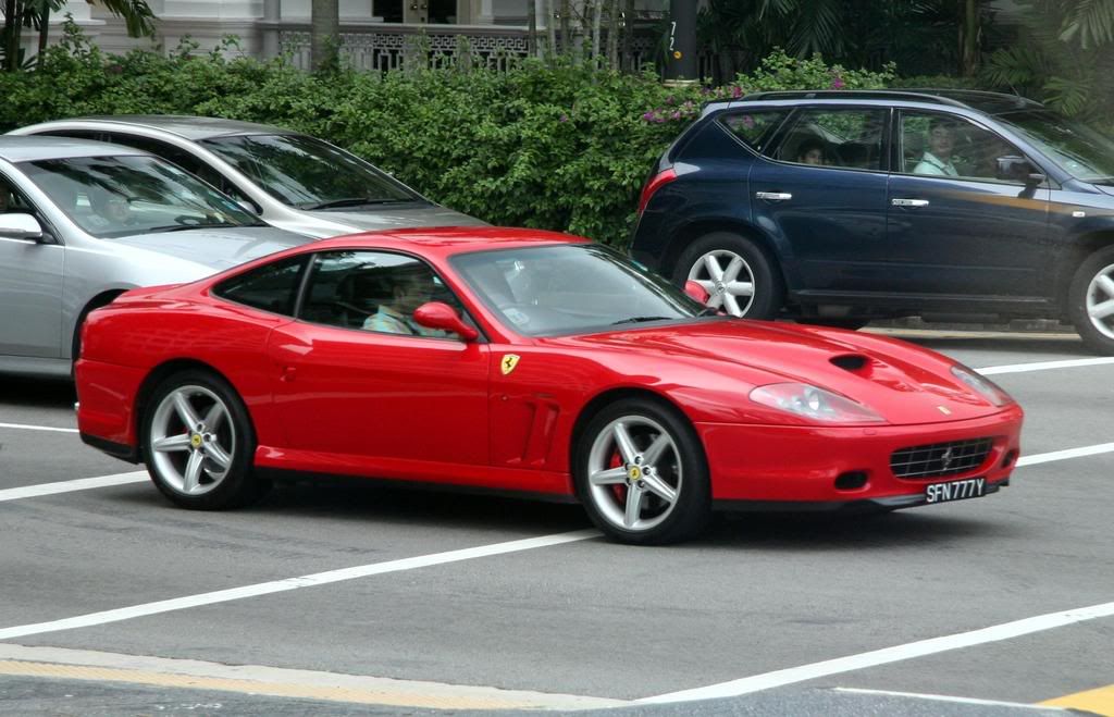 IMAGE: http://i159.photobucket.com/albums/t155/mikerault/Singapore/IMG_8895a.jpg