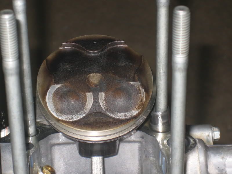 150R piston hitting intake valves