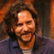 sq-pearl-jam-vedder-smiles-.jpg