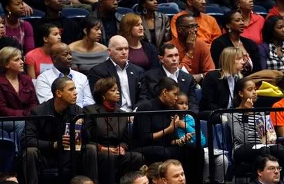 Obama Family at basketball game