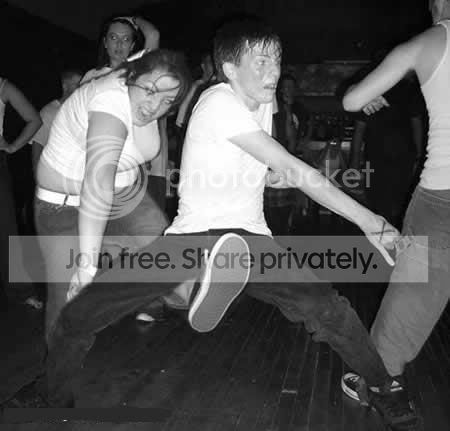 AreTheydoingdance.jpg
