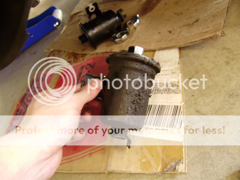 DIY: Fuel Filter Replacement on 93-97 Corolla - Toyota ... 94 toyota pickup fuel filter 